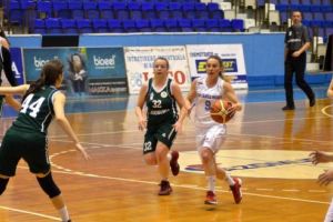 Victorie chinuită a baschetbalistelor