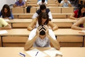 Elevii din Argeş, vai de BAC-ul lor!