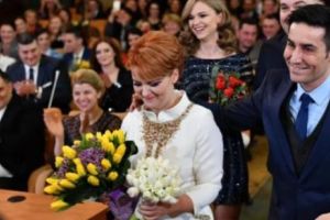 Lia Olguţa Vasilescu, marele eveniment alături de Claudiu Manda! Cine este naşul şi ce rol are Dragnea 