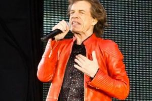 Rolling Stones şi-a anulat concertele din America şi Canada! Solistul trupei, Mick Jagger, are mari probleme de sănătate