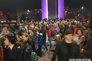 FOTO/ LIVE VIDEO: „Ora Pământului” marcată şi la Alba Iulia. Concert susţinut de peste 200 de copii, la Catedrala Reîntregirii
