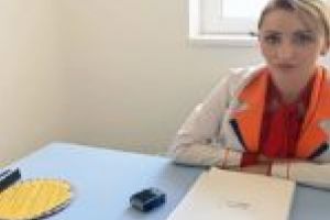 Cristina Papavă – un alt medic care trece peste infrastructură pentru pacienţii din Moldova Nouă