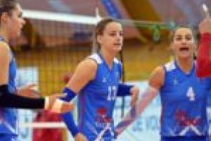 Pas cu stângul atât în deplasare, cât şi pe teren propriu. CSM Lugoj a pierdut primele partide din debutul de play-off