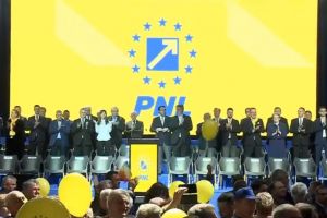 PNL îşi lansează candidaţii pentru europarlamentare la Cluj-Napoca (FOTO-VIDEO)