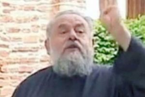 Stareţul Ioasaf de la Cotmeana , oprit să mai slujească