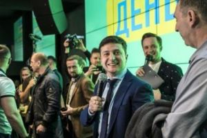 Alegeri în Ucraina. Zelenski şi Poroşenko, pe primele două locuri