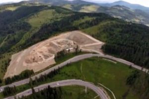 Au unit Moldova cu Ardealul cu o groapă de gunoi situată la o mie de metri altitudine