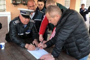 ALERTĂ în JUDEȚ: Poliţiştii arădeni CAUTĂ un bărbat CONDAMNAT pentru tentativă de OMOR