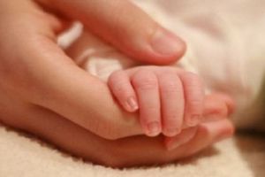 Doreşti să ajuţi un copil orfan? DGASPC Sibiu recruteazăa asistenţi maternali profesionişti