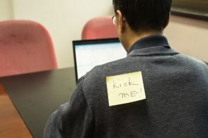 E 1 aprilie. Nu vă lăsaţi păcăliţi!