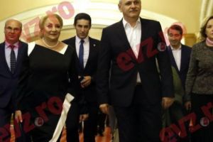 Scena politică a stagnat în opţiunile românilor. PSD rămâne partidul favorit, dar liderul este pe topogan