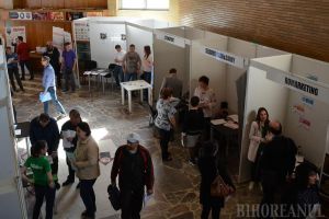 Firmele bihorene care caută angajaţi sunt invitate la bursa generală a locurilor de muncă