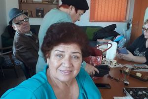 Mai mare RUȘINEA! Clubul Pensionarilor din Sebiş s-a trezit şi fără sediu şi cu banii luaţi