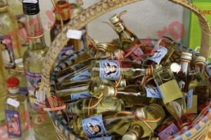 Garanţia de 50 de bani se va aplica doar pentru apa şi berea „la sticlă”