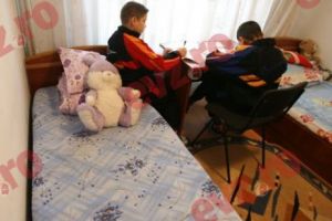 Peste 120 de copii din Vaslui au fost daţi în plasament, în 2019