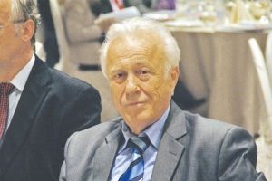 Ce-a fost şi ce-a ajuns! Comatul lui Dobre pierde un teren de 130.000 euro