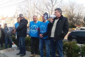 Pas spre conciliere? Conducerea Electrolux a invitat greviştii la discuţii!