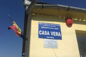 Un jandarm şi un angajat al companiei de apă din Arad sunt acuzaţi de abuzuri sexuale asupra unor fete orfane