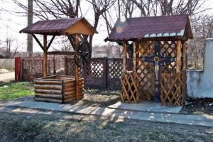 Amprente sacre în satul românesc