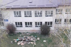 DE LA CITITORI: Deşeuri la tot pasul, în urma constructorilor