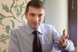 Manifestatie de protest impotriva directorului Witold Urbanowski de la USG! Witek GO HOME!!!