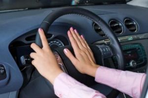 Tânără din Miercurea Ciuc cu dosar penal pentru şofat fără permis de conducere