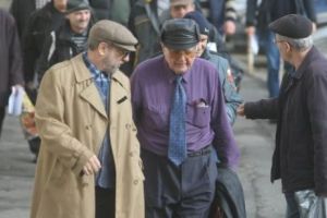 Scade vârsta de pensionare. Ce decizie s-a luat în Senat