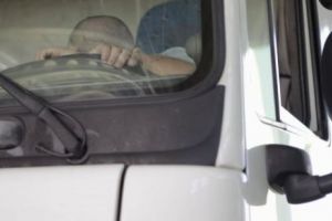 „Sclavie modernă” pentru un şofer român de TIR angajat la o firmă belgiană