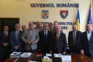 Ziua Prefectului, sărbătorită în secret