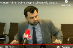 Ce face Adrian Dobre cand e intrebat de ce nu subventioneaza caldura ploiestenilor? Se ridica si pleaca!