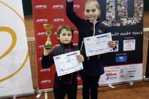 Fraţii David şi Ana Maria Dumitru s-au impus la Turneul Campionilor