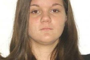 Fată de 17 ani, căutată de poliţie după ce a dispărut de acasă