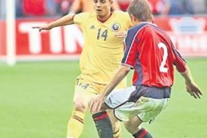 „Generaţia de Aur”, desfiinţată de un fost „tricolor”: „E boală să fii pe locul 8 şi să spui că eşti de aur!”