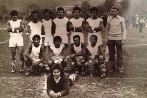 Povestile Victoriei Oltina: Spectatori in sube, portarul agatat in plasa. Echipa din Adamclisi n-a mai iesit de la cabine dupa pauza