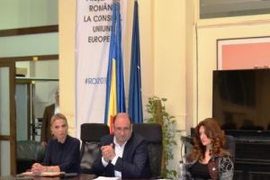 Instruire pentru ”europarlamentare” în bune condiţii