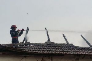 Improvizaţie electrică fatală pentru o familie din Chişineu Criş