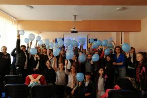 Ziua Internaţională de Conştientizare a Autismului, marcată la Şcoala „Miron Costin” ...