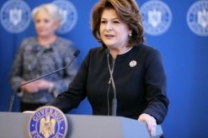 Ministrul Rovana Plumb a semnat contractul de finanţare pentru digitalizarea Registrului Comerţului: Ce servicii vor fi disponibile online