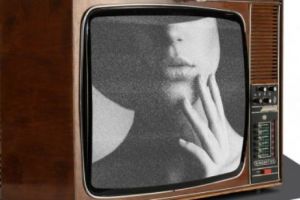 După 30 de ani, televizorul Diamant va fi scos din nou pe piaţă. Acesta va avea un design actualizat, cu rezoluţie HD şi Full HD 