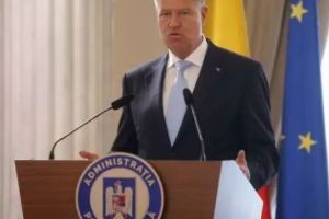Greşeala care i-ar putea fi fatală lui Klaus Iohannis. Cum poate profita PSD  