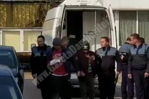 4 tineri din Dragomireşti, reţinuţi după o încăierare într-un bar