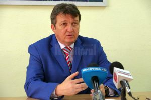 93 de primării din judeţul Suceava au solicitat bani pentru intabularea gratuită a ...