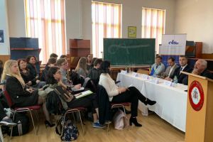 Conferinţă pe tema valorilor juridice pentru elevii din Rădăuţi