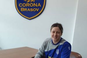 HANDBAL: O altă jucătoare şi-a prelungit contractul cu echipa Corona Braşov