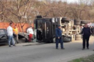 Un brailean beat crita s-a rasturnat cu TIR-ul la  Sapoca