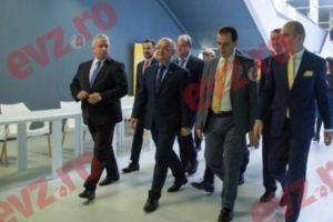 Ne-am făcut de râs grav şi la Bruxelles! Cărui politician i-a sunat telefonul în ritm de manele în mijlocul unei conferinţe din Parlamentul European