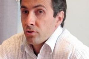 FOTO Scandal pe viaţă şi pe moarte în comuna Dobrovăţ! Primarul Catalin Martinus si Consilierul Local Petru Boboc, „pe-o mana cu politia”? De ce nu intervin institutiile statului, pentru a evita o posibila tragedie?