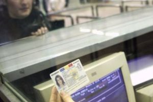 MAI anunţă schimbări importante. Actele de stare civilă vor fi digitalizate şi pot fi obţinute în timp real