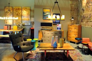 VIDEO S-a deschis Târgul Imobiliar şi Salonul de Mobilă de la Sibiu – Oferte atractive pentru toată lumea