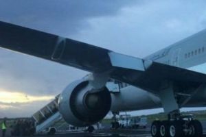 Haos în avionul de pe ruta Bruxelles-Bucureşti. Pilotul a recurs la un gest extrem. Care sunt politicienii români implicaţi în scandal